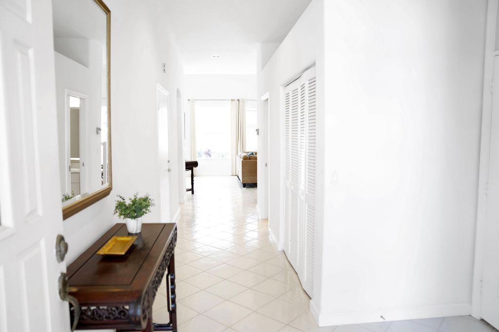 Photo of 124 Spyglass Way, Palm Beach Gardens, FL 33418 (MLS # RX-10874517)