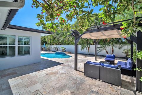 Tiny photo for 850 W Camino Real Real, Boca Raton, FL 33486 (MLS # RX-11098393)