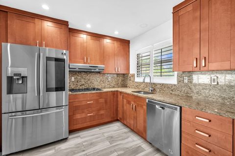Tiny photo for 850 W Camino Real Real, Boca Raton, FL 33486 (MLS # RX-11098393)