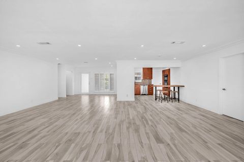 Tiny photo for 850 W Camino Real Real, Boca Raton, FL 33486 (MLS # RX-11098393)