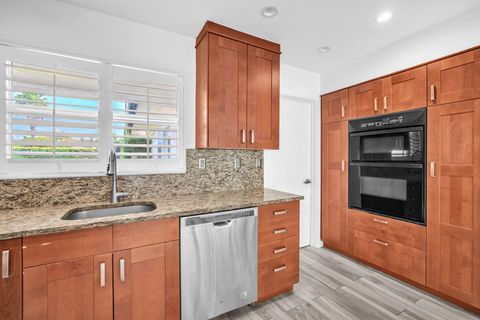 Tiny photo for 850 W Camino Real Real, Boca Raton, FL 33486 (MLS # RX-11098393)