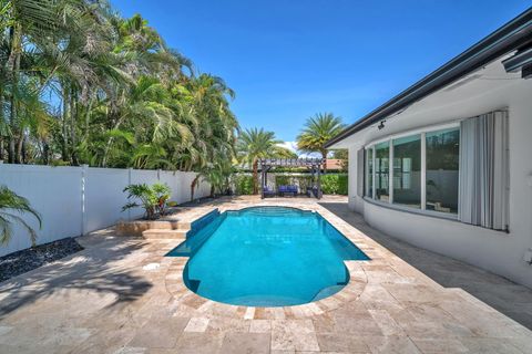 Tiny photo for 850 W Camino Real Real, Boca Raton, FL 33486 (MLS # RX-11098393)