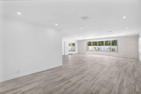 Tiny photo for 850 W Camino Real Real, Boca Raton, FL 33486 (MLS # RX-11098393)