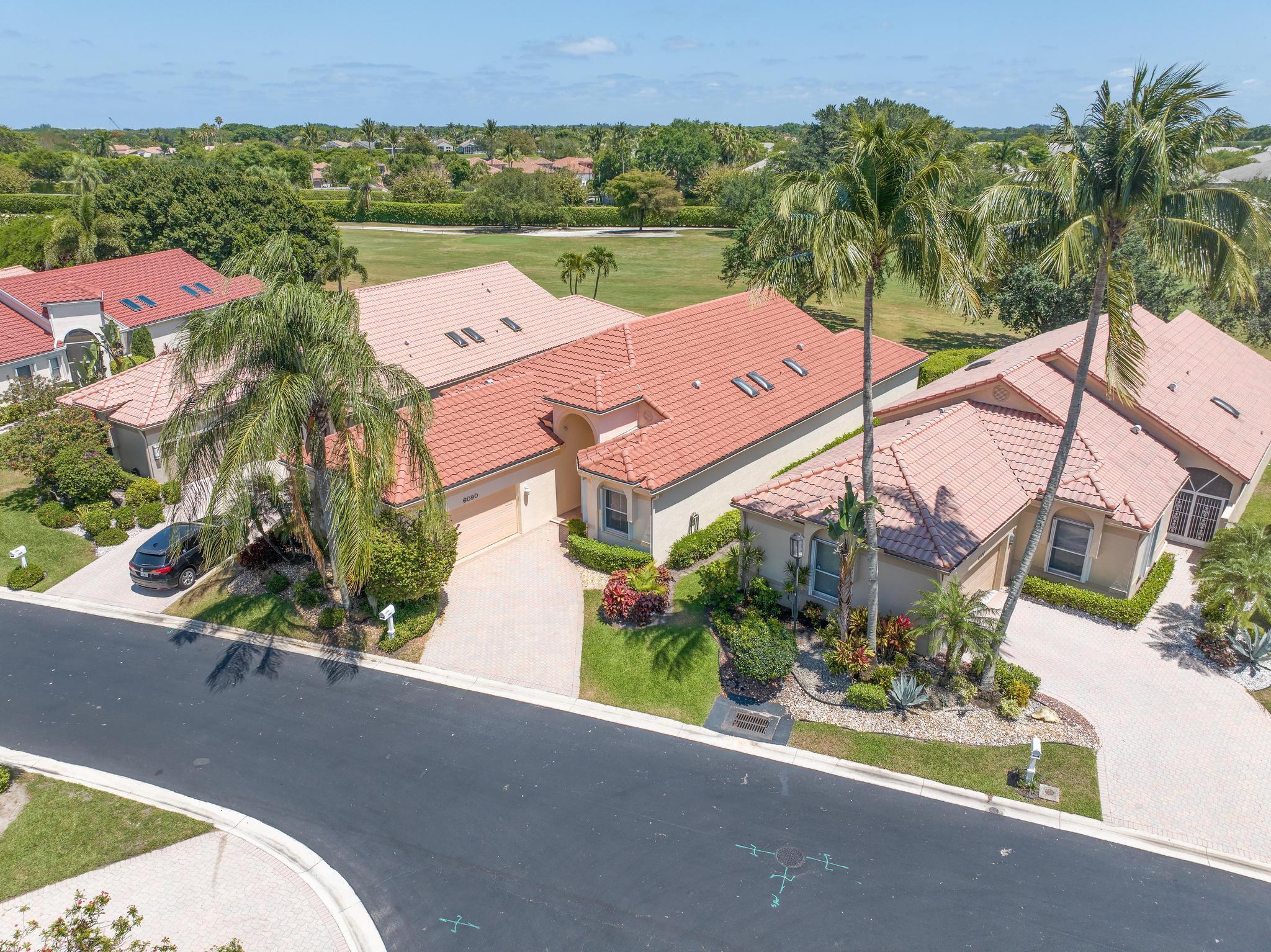 6090 Evian Place, Boynton Beach, Palm Beach County, Florida - 3 Bedrooms  
2.5 Bathrooms - 