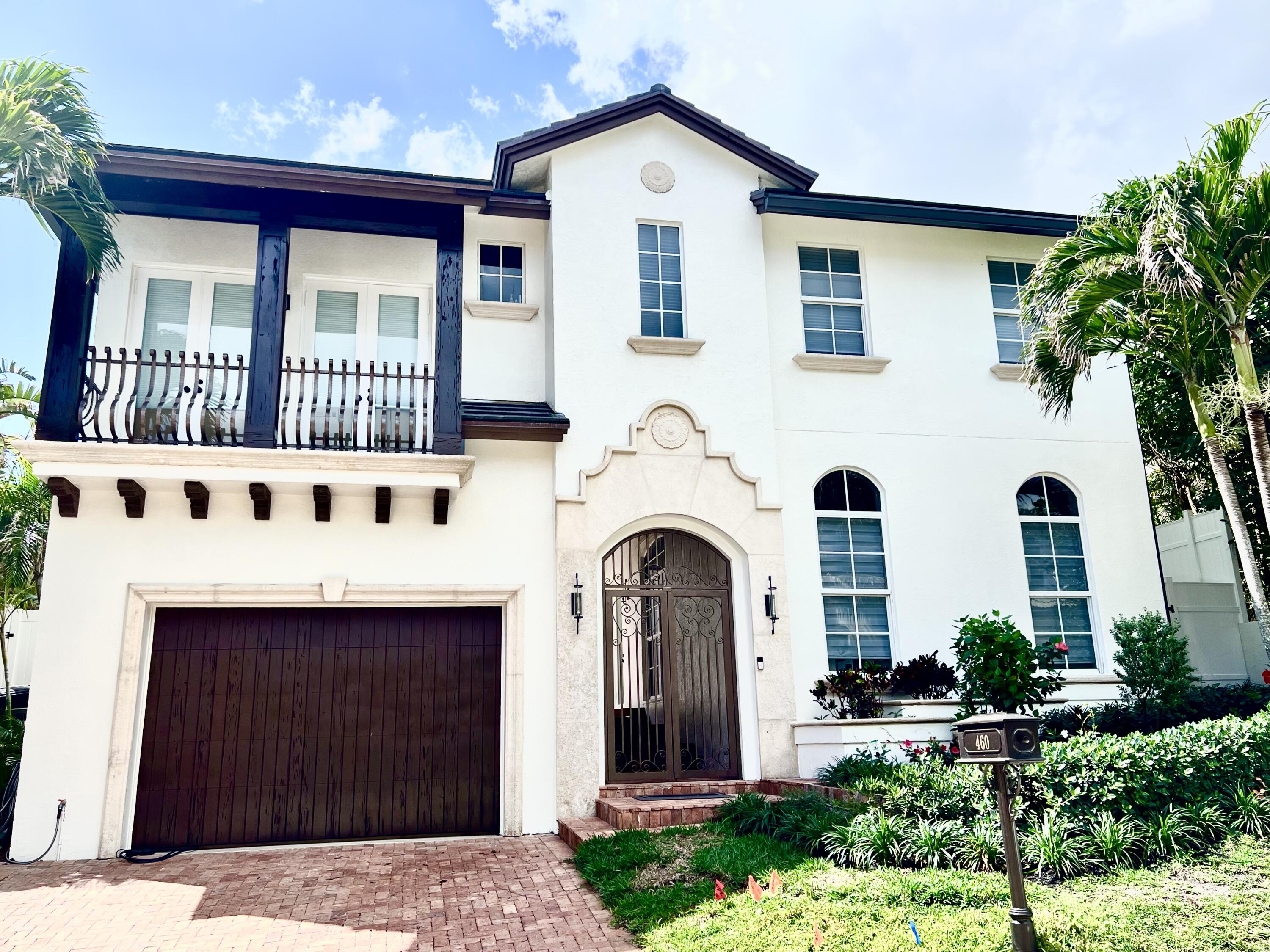 460 Surfside Lane, Juno Beach, Palm Beach County, Florida - 4 Bedrooms  
3.5 Bathrooms - 