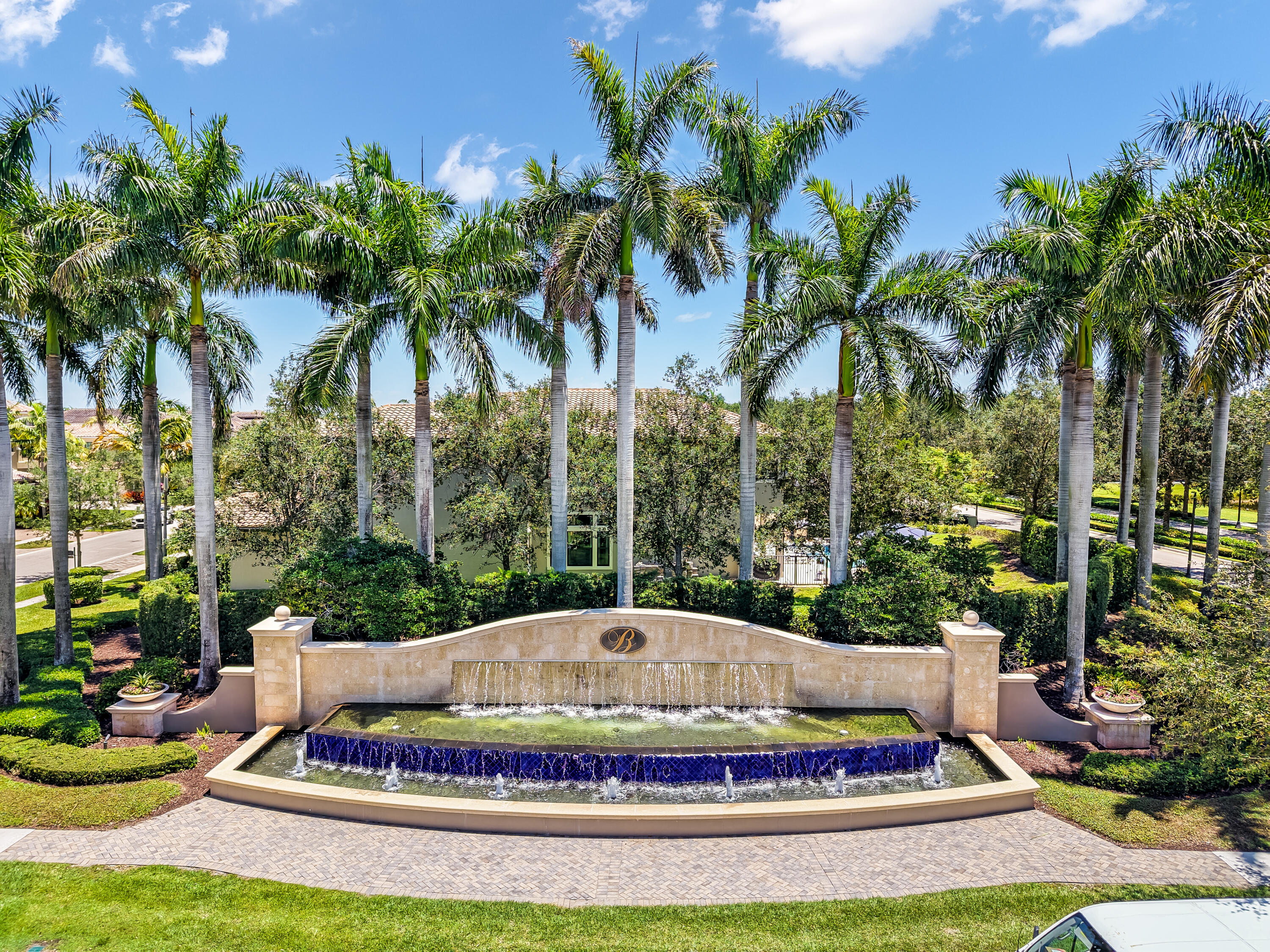 8520 Lewis River Road, Delray Beach, Palm Beach County, Florida - 5 Bedrooms  
7.5 Bathrooms - 