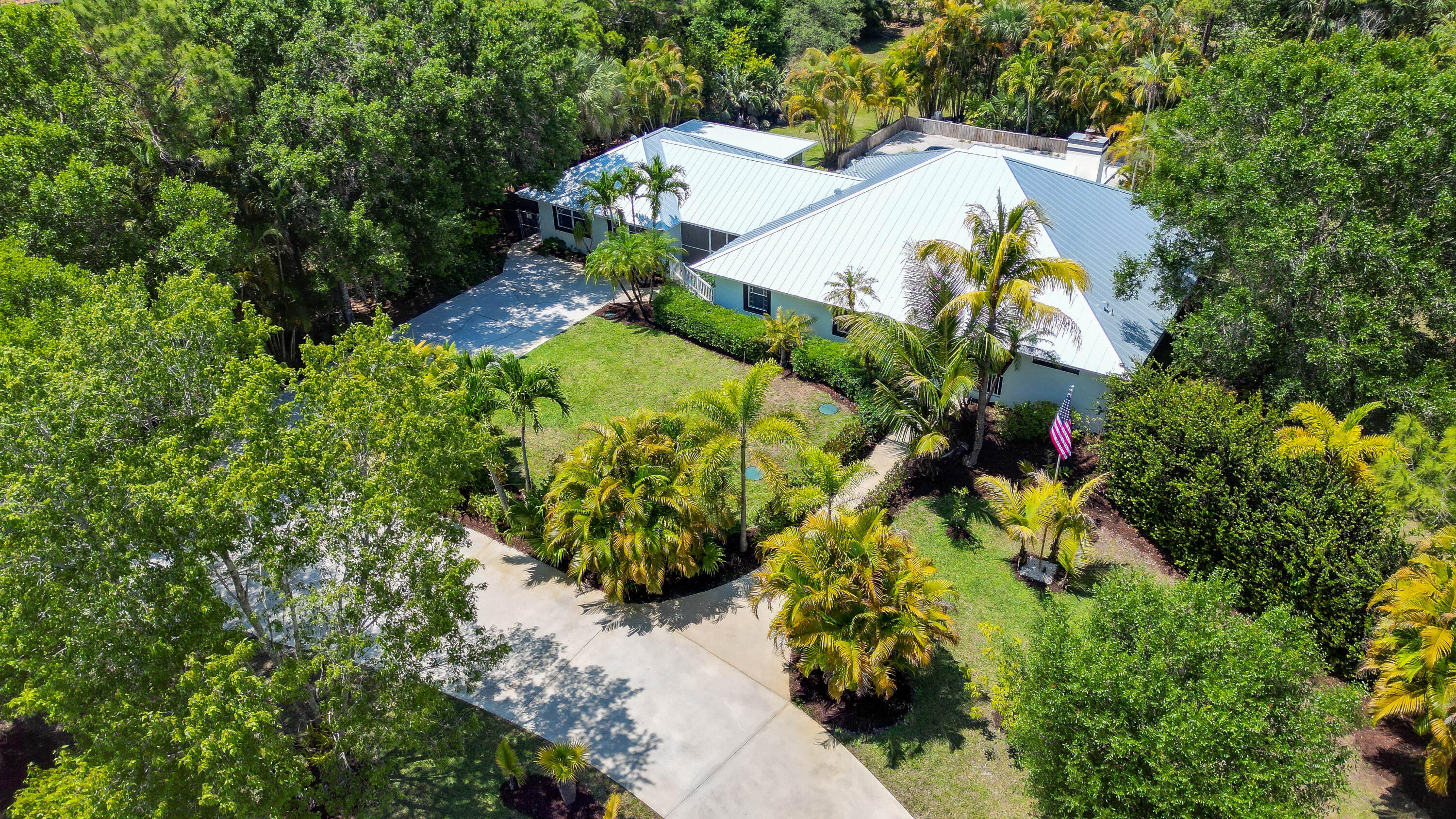Property for Sale at 8623 159th Court, Palm Beach Gardens, Palm Beach County, Florida - Bedrooms: 5 
Bathrooms: 4  - $1,250,000