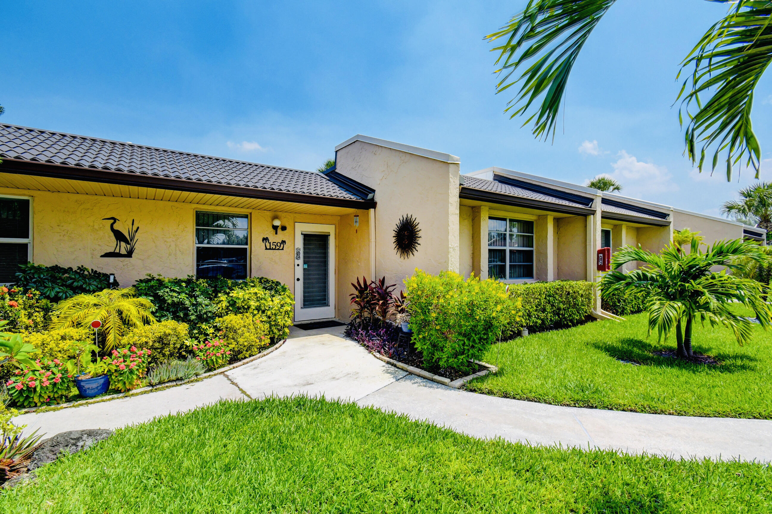 Property for Sale at 159 Lake Meryl Drive, West Palm Beach, Palm Beach County, Florida - Bedrooms: 2 
Bathrooms: 2  - $307,000