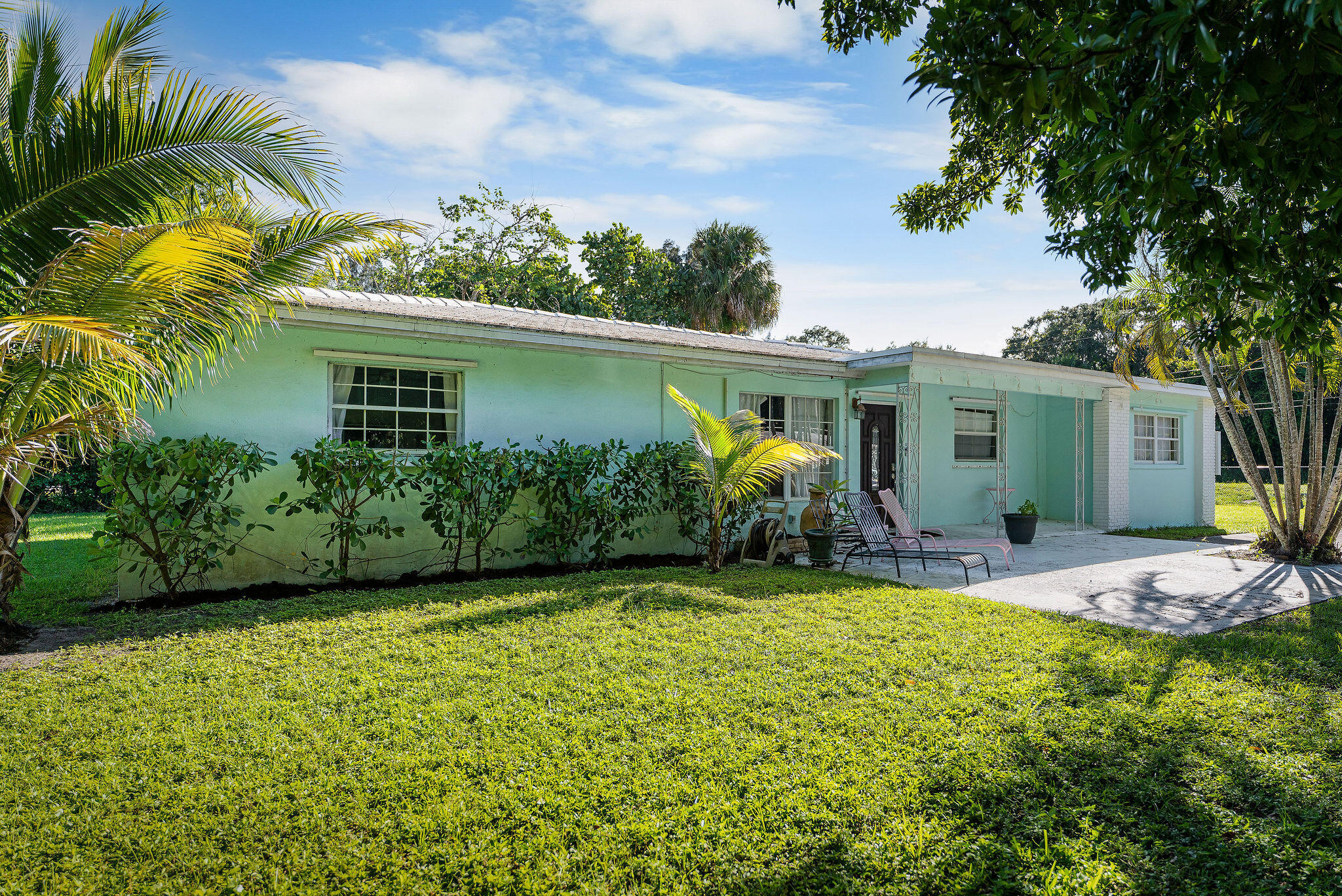 11191 Monet Lane, Palm Beach Gardens, Palm Beach County, Florida - 3 Bedrooms  
2 Bathrooms - 