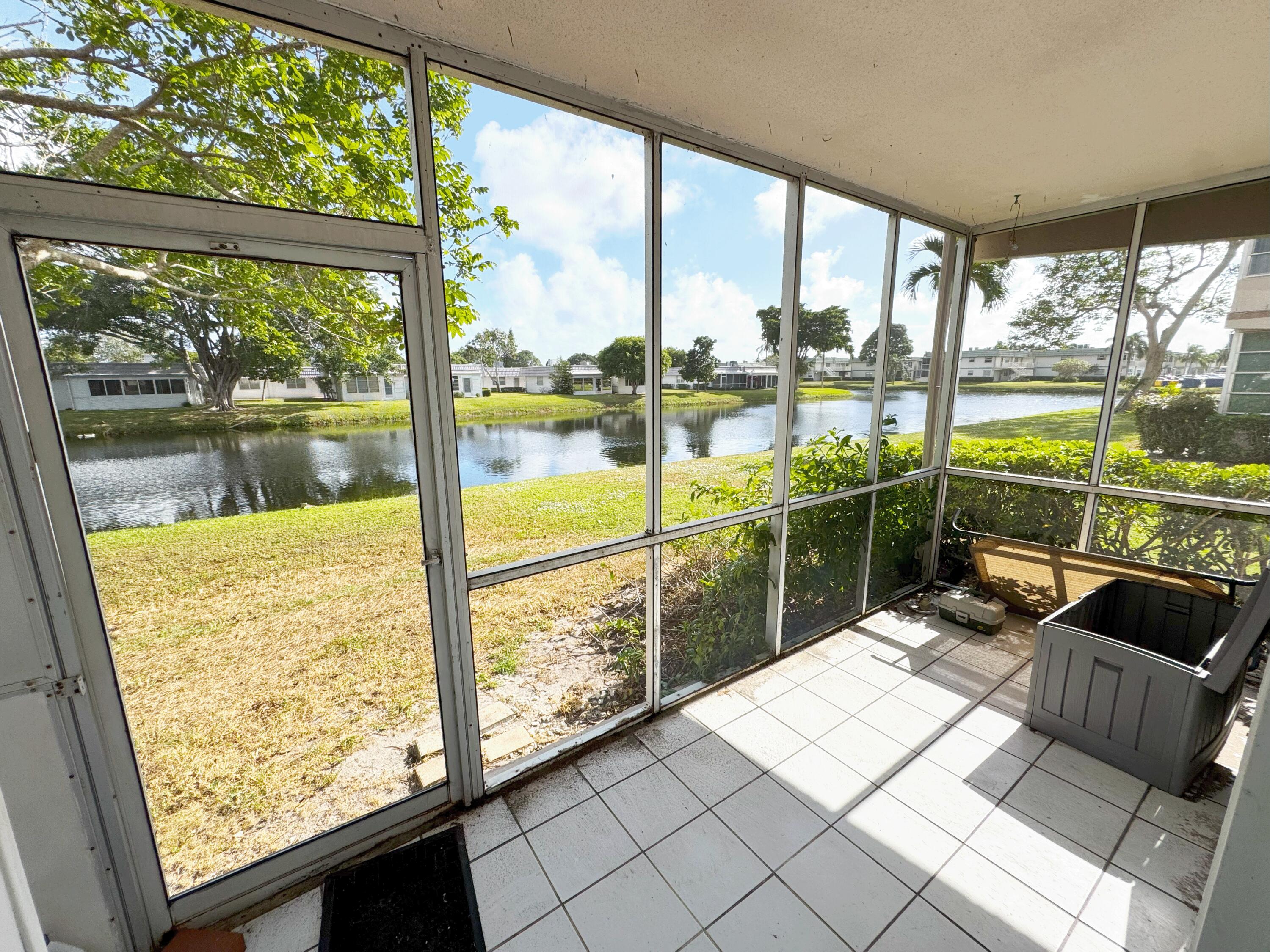 11 Brittany A, Delray Beach, Palm Beach County, Florida - 1 Bedrooms  
1.5 Bathrooms - 