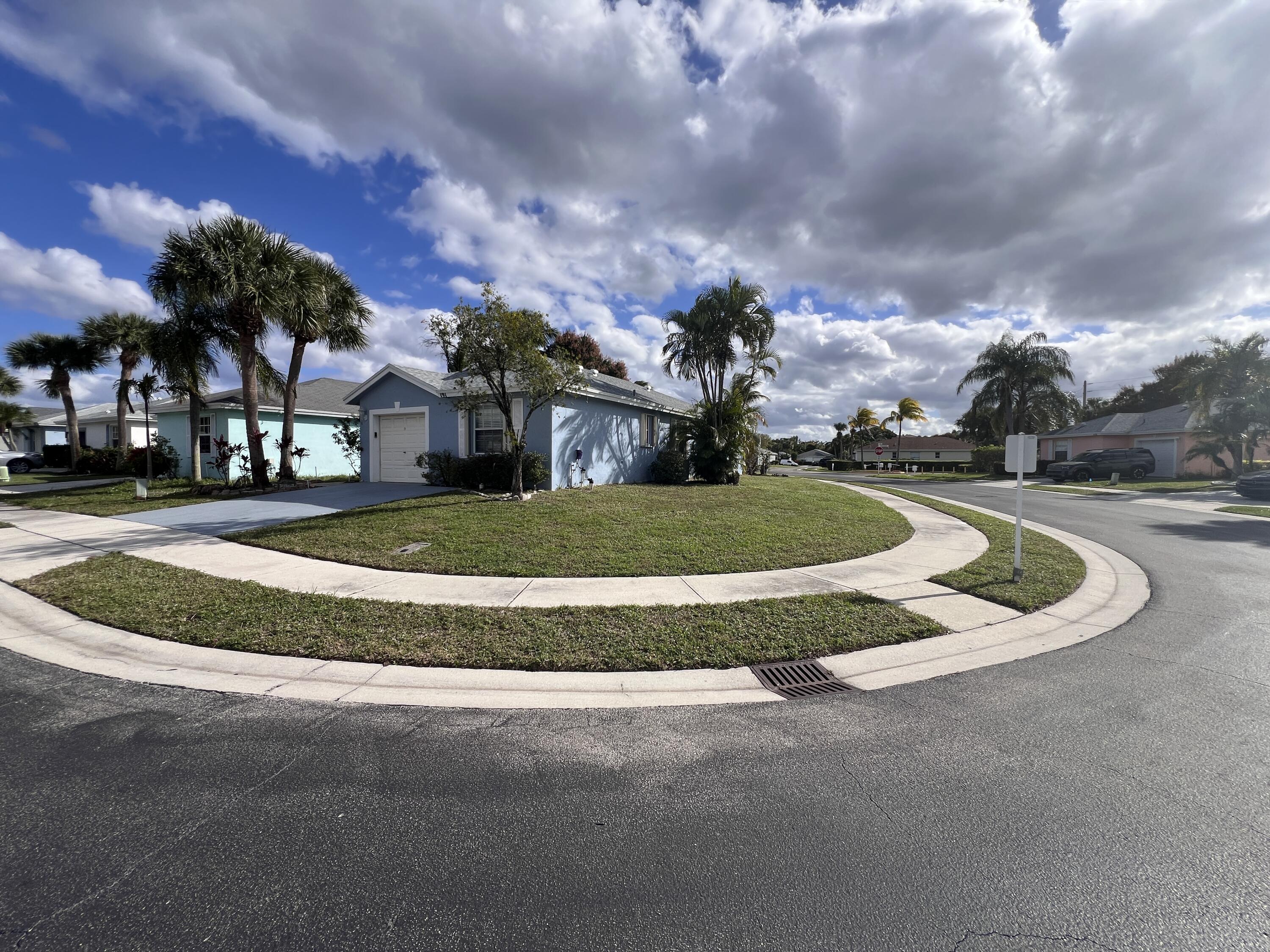 Property for Sale at 191 Heming Way, Boynton Beach, Palm Beach County, Florida - Bedrooms: 3 
Bathrooms: 2  - $425,000