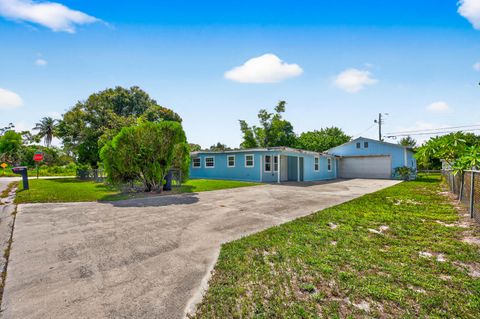 Photo of 331 Johnston Street, Fort Pierce, FL 34982 (MLS # RX-11117071)