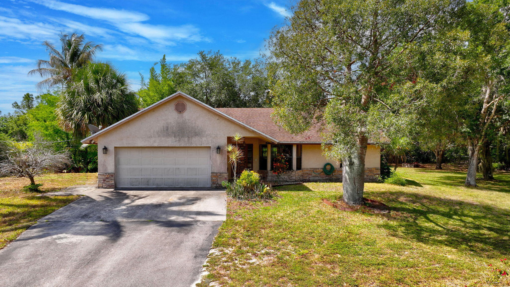 13298 82nd Street, West Palm Beach, Palm Beach County, Florida - 3 Bedrooms  
2 Bathrooms - 