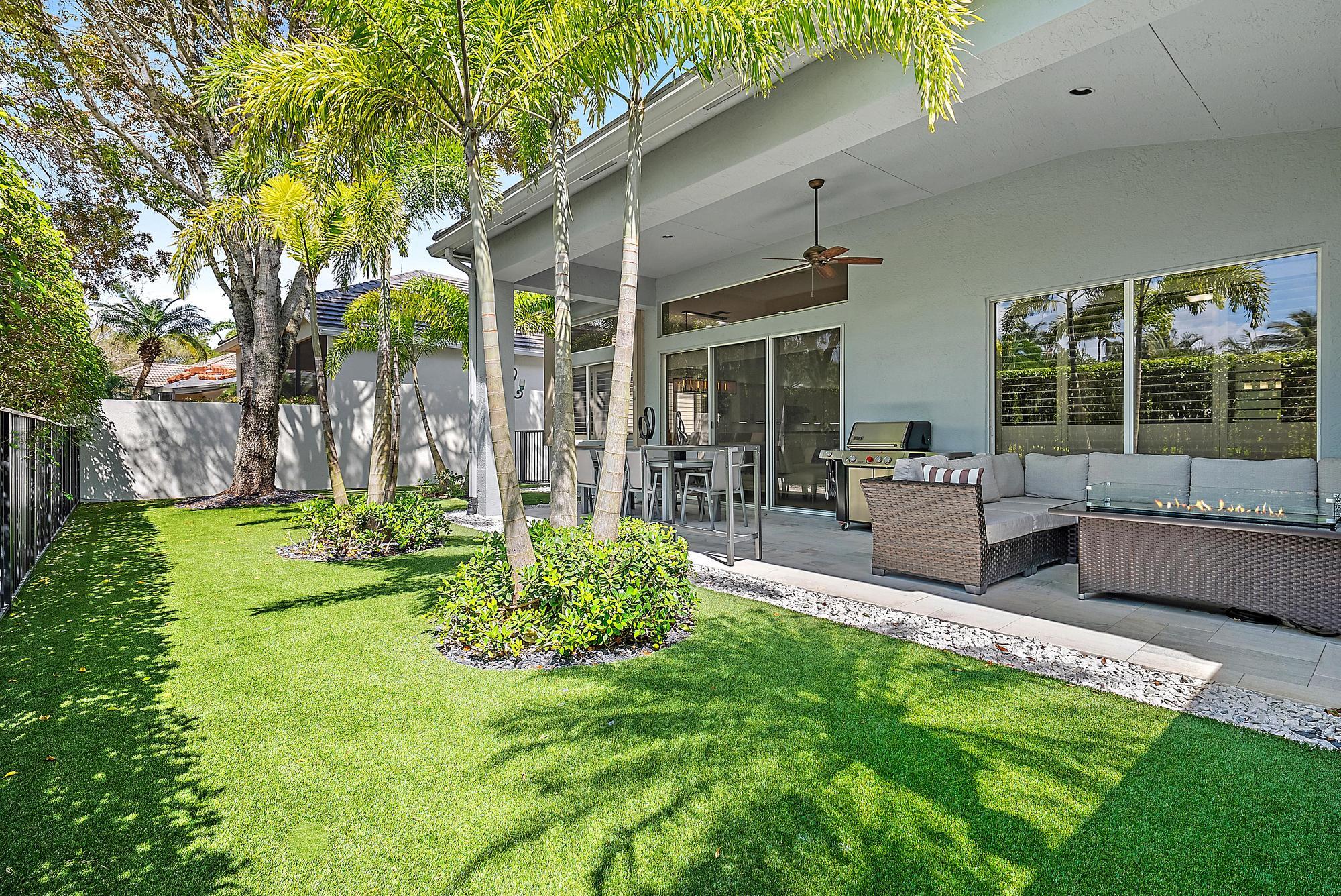 Property for Sale at 10740 Grande Boulevard, West Palm Beach, Palm Beach County, Florida - Bedrooms: 3 
Bathrooms: 2  - $759,000