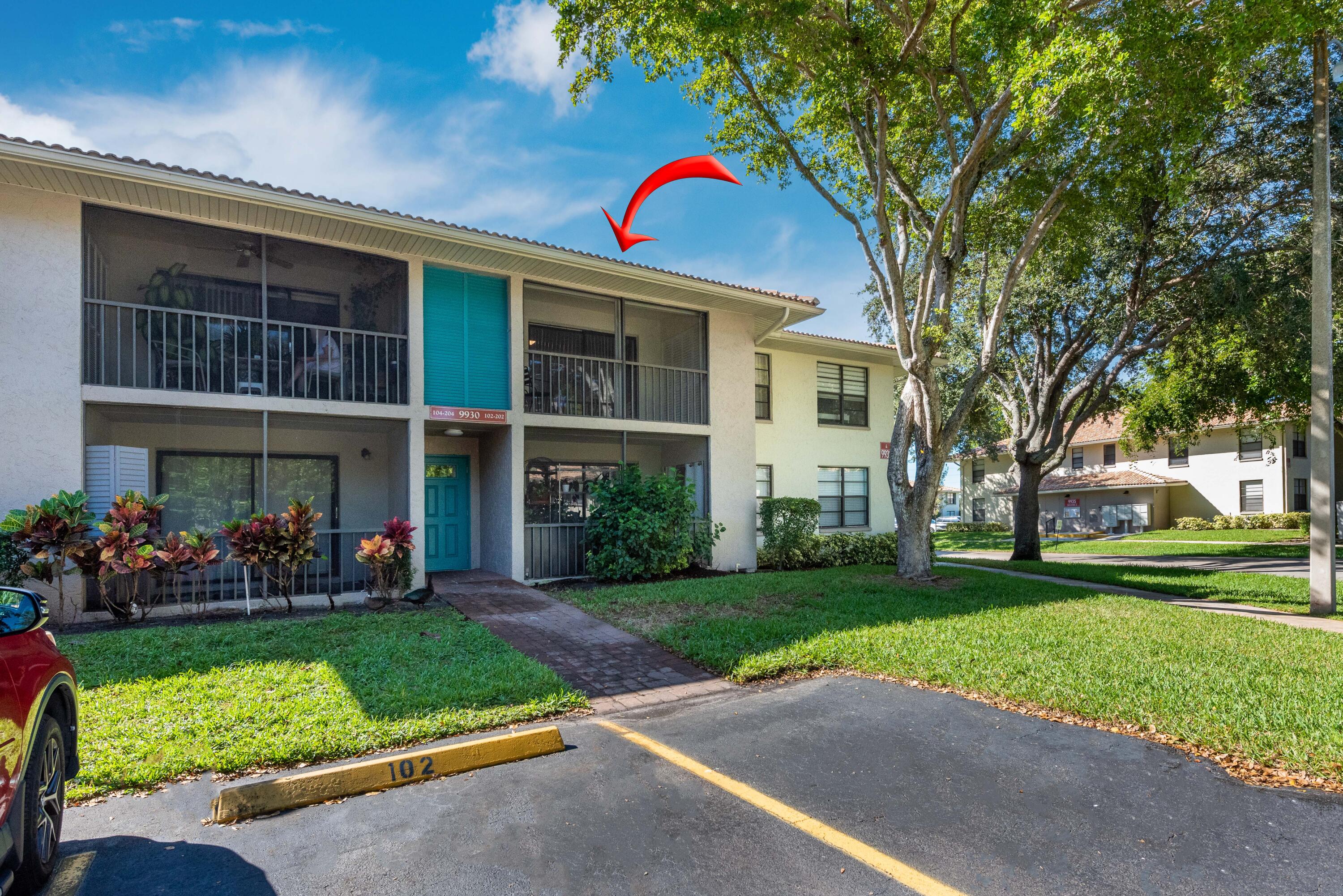 Property for Sale at 9930 Pineapple Tree Drive 202, Boynton Beach, Palm Beach County, Florida - Bedrooms: 2 
Bathrooms: 2  - $275,000