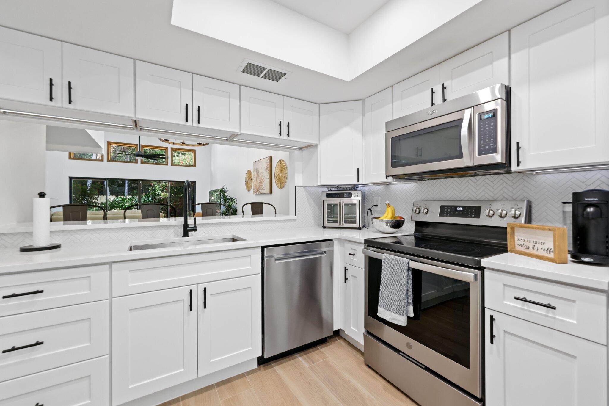1400 Nw 9th Avenue E-34, Boca Raton, Palm Beach County, Florida - 3 Bedrooms  
2 Bathrooms - 