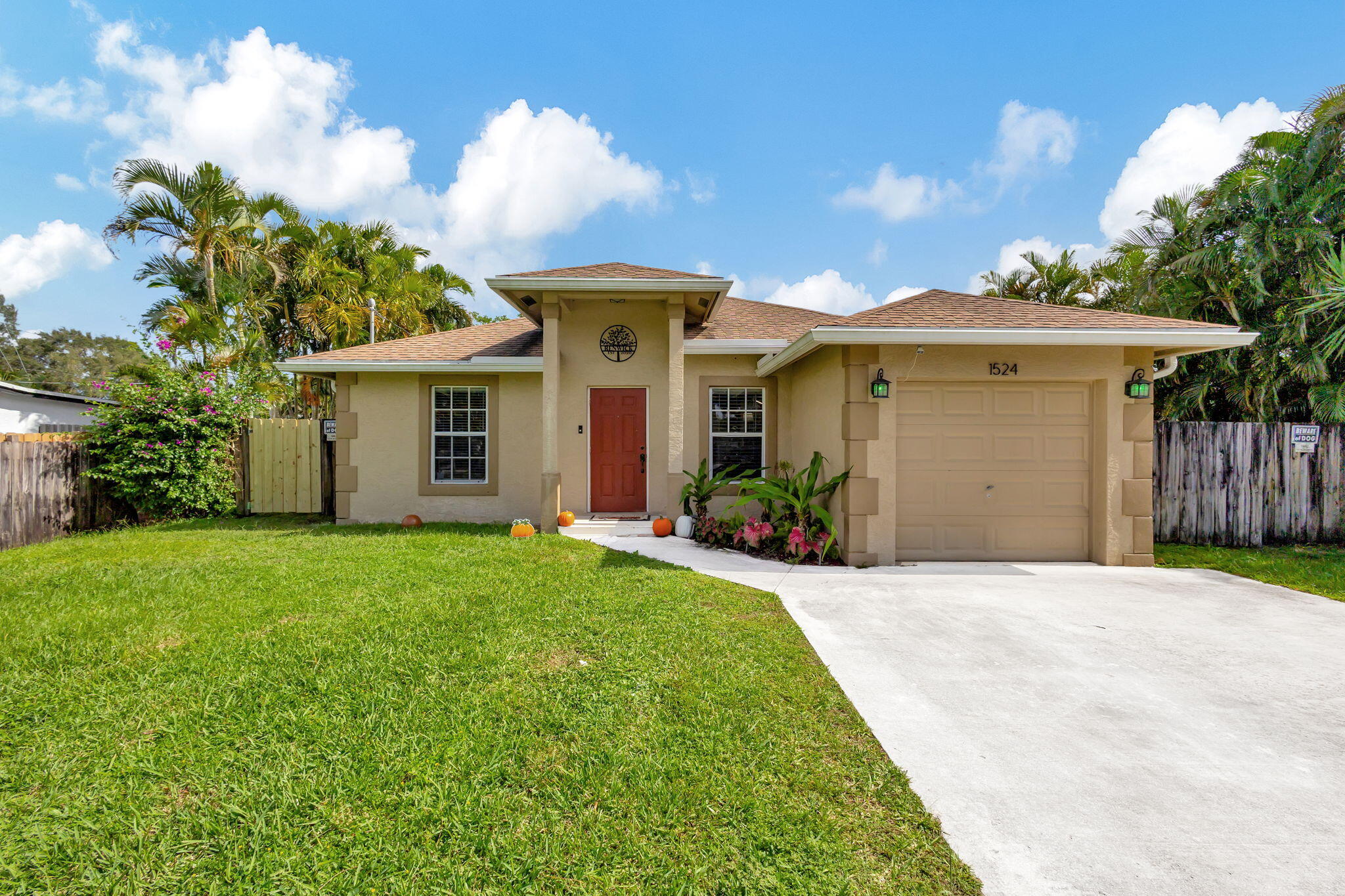 1524 Citation Drive, West Palm Beach, Palm Beach County, Florida - 3 Bedrooms  
2 Bathrooms - 