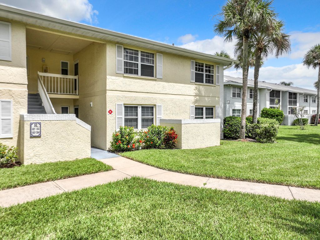 Photo of 939 Sonesta Ave Avenue NE #204, Palm Bay, FL 32905 (MLS # RX-11127022)