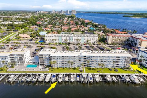 Photo of 104 Paradise Harbour Boulevard #215, North Palm Beach, FL 33408 (MLS # RX-11129234)