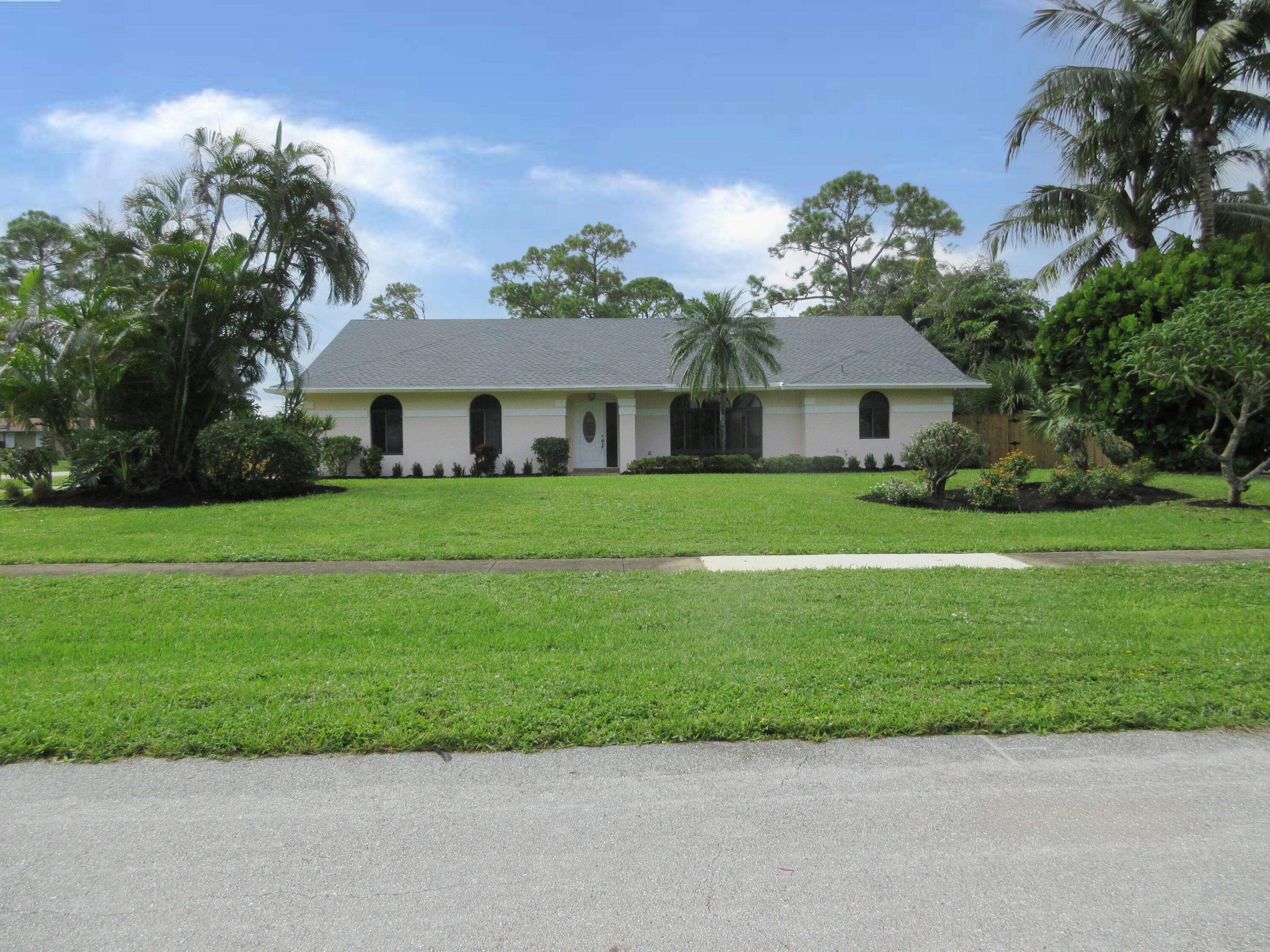 5461 Winchester Woods Drive, Lake Worth, Palm Beach County, Florida - 4 Bedrooms  
3 Bathrooms - 