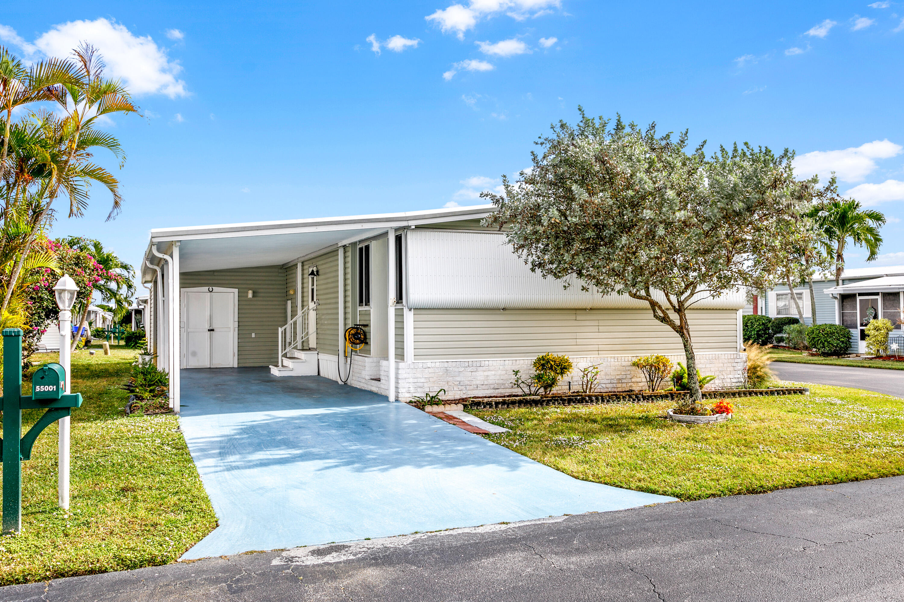 55001 Barbados Bay, Boynton Beach, Palm Beach County, Florida - 2 Bedrooms  
2 Bathrooms - 