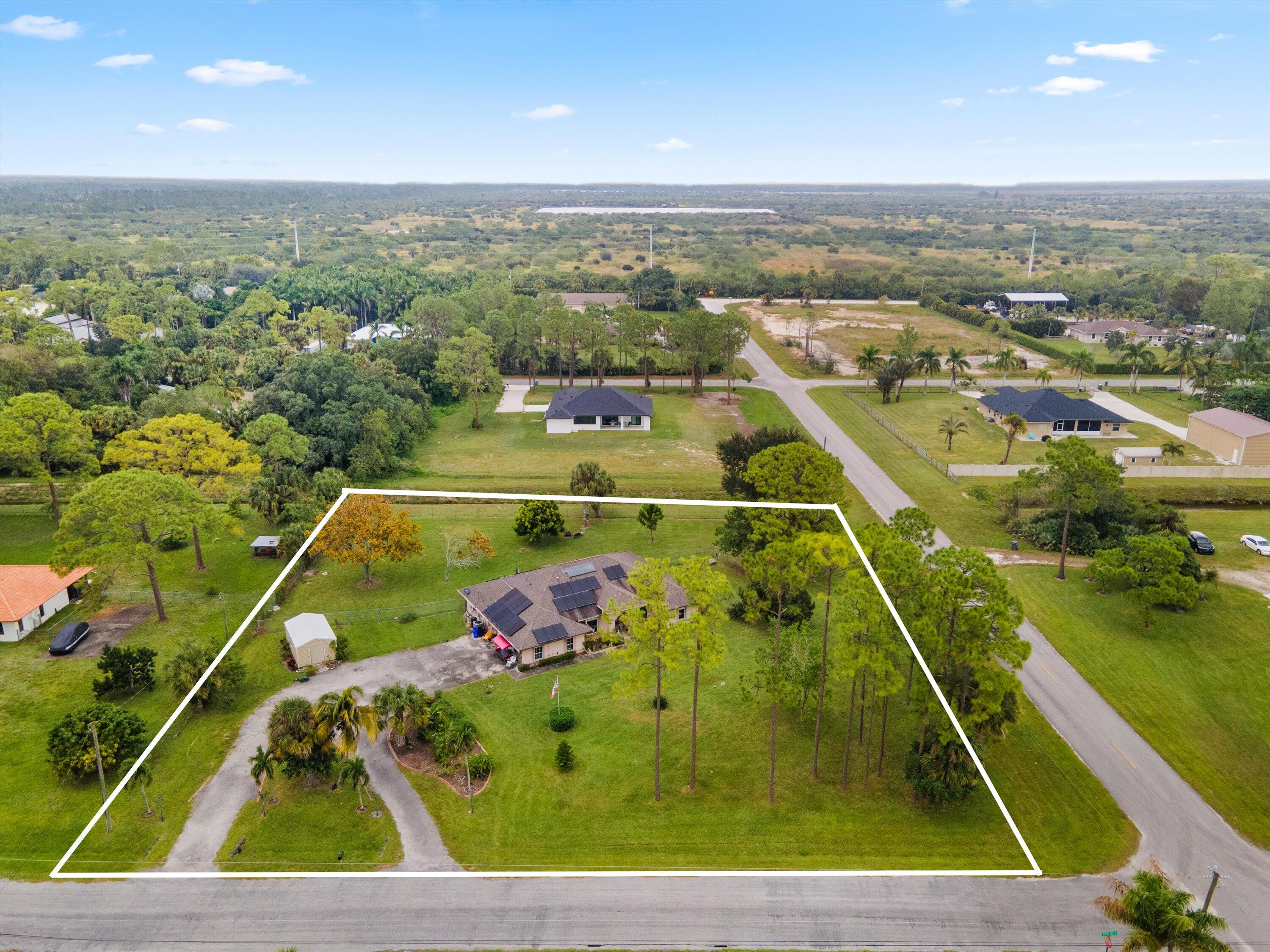 9765 Apache Boulevard, The Acreage, Palm Beach County, Florida - 3 Bedrooms  
2 Bathrooms - 