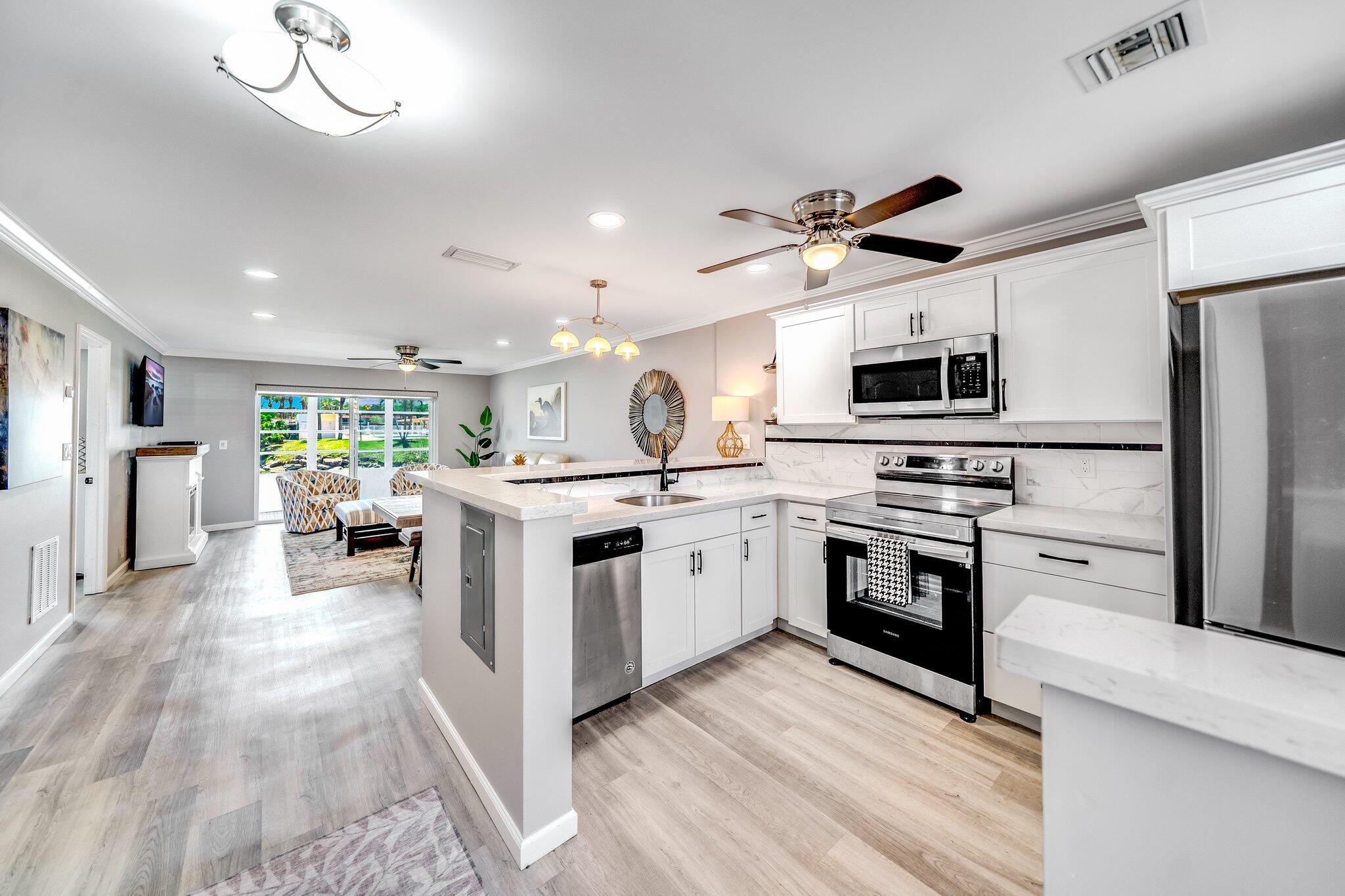 Property for Sale at 154 Lake Dora Drive, West Palm Beach, Palm Beach County, Florida - Bedrooms: 2 
Bathrooms: 2  - $229,900