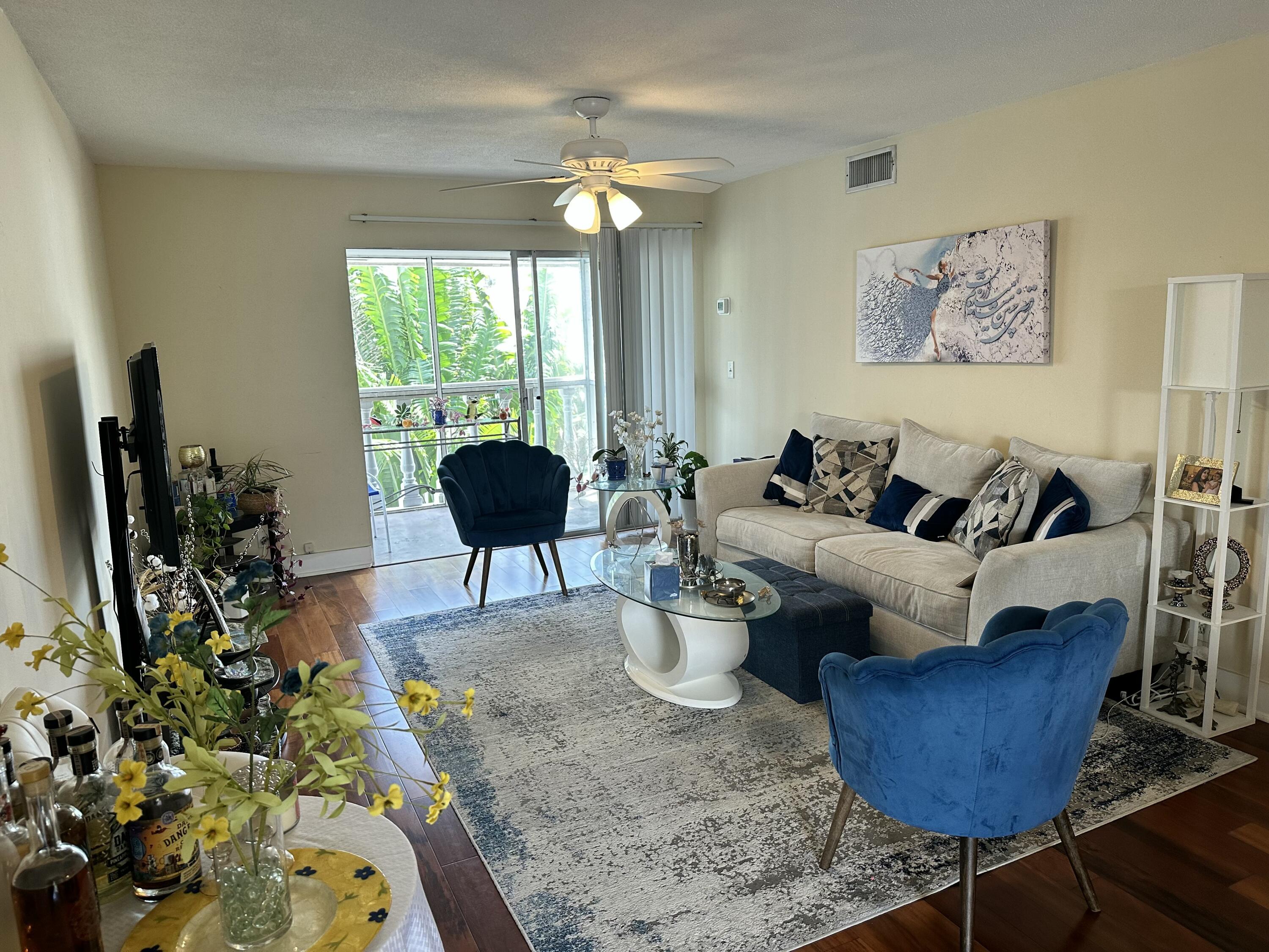Property for Sale at 148 Yacht Club Drive 13, North Palm Beach, Miami-Dade County, Florida - Bedrooms: 2 
Bathrooms: 1.5  - $220,000