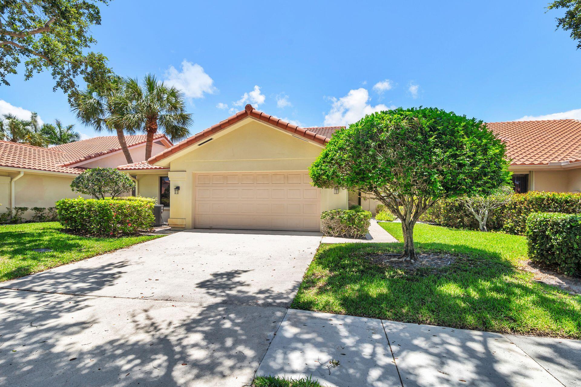 Photo 1 of 2765 Hawthorne Lane, West Palm Beach, Florida, $569,000, Web #: 10994730