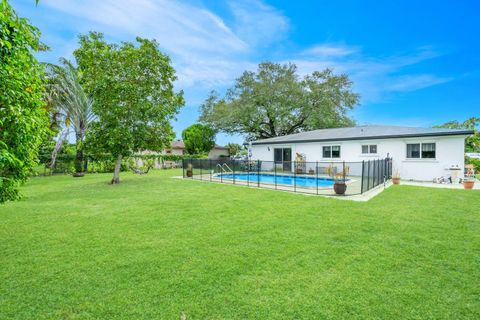 Photo of 4579 Addison Street, Boca Raton, FL 33428 (MLS # RX-11120500)