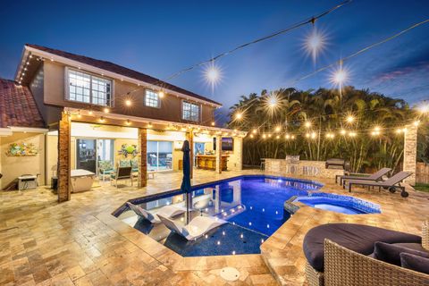 Photo of 121 NE Naranja Avenue, Port Saint Lucie, FL 34983 (MLS # RX-11092437)