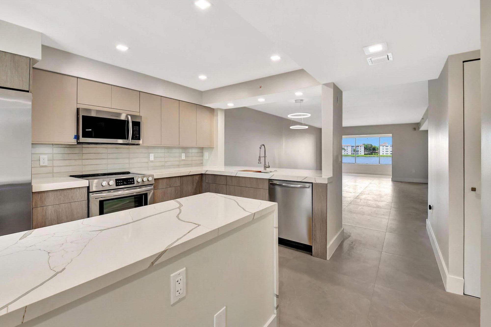 14095 Royal Vista Drive 202, Delray Beach, Palm Beach County, Florida - 2 Bedrooms  
2 Bathrooms - 