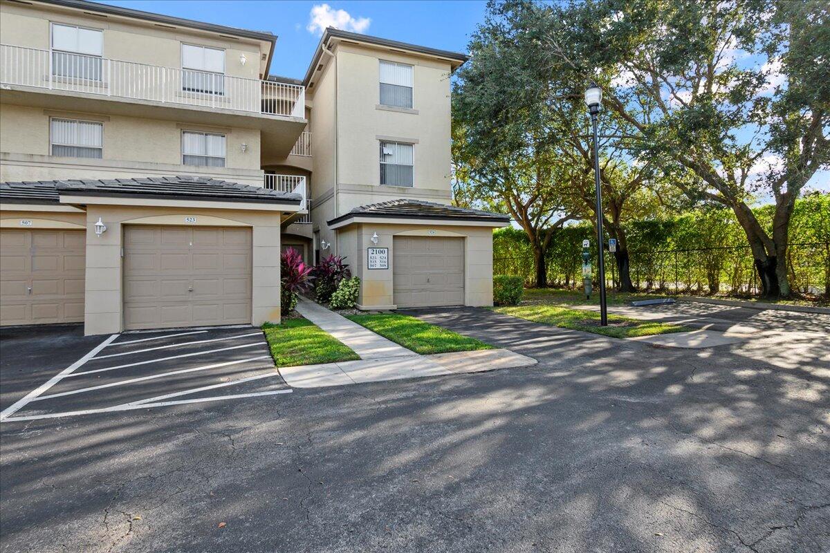 Property for Sale at 2100 Greenview Shores Boulevard 524, Wellington, Palm Beach County, Florida - Bedrooms: 2 
Bathrooms: 2  - $325,000