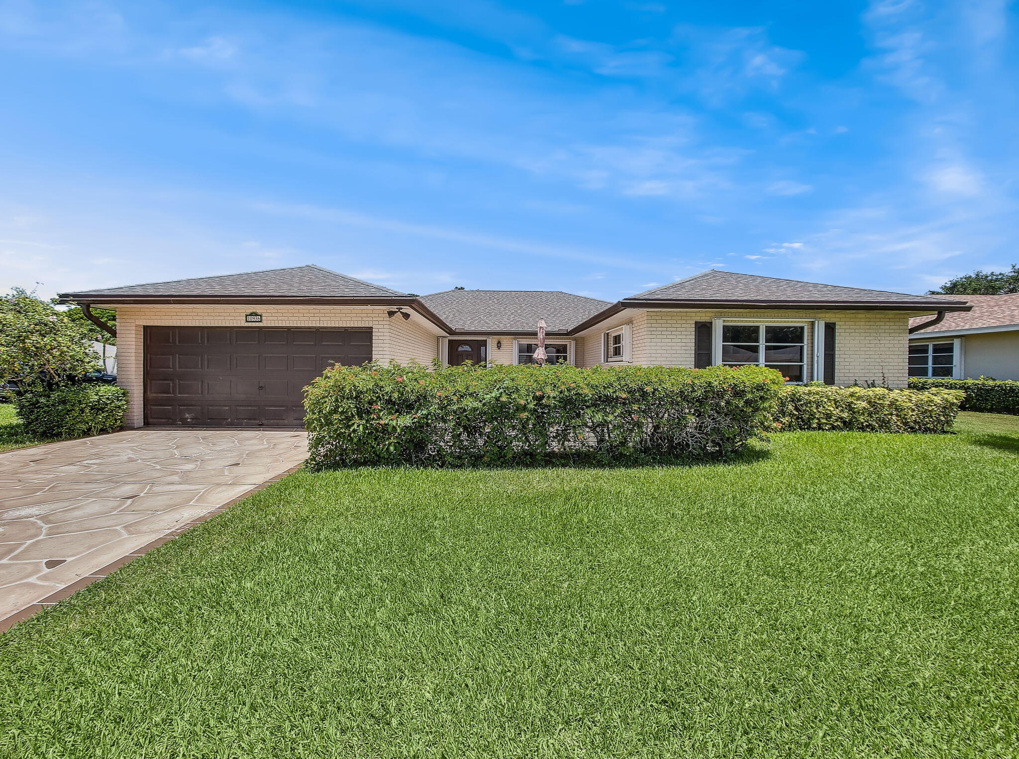 Property for Sale at 10936 Greentrail Drive, Boynton Beach, Palm Beach County, Florida - Bedrooms: 2 
Bathrooms: 2  - $499,000