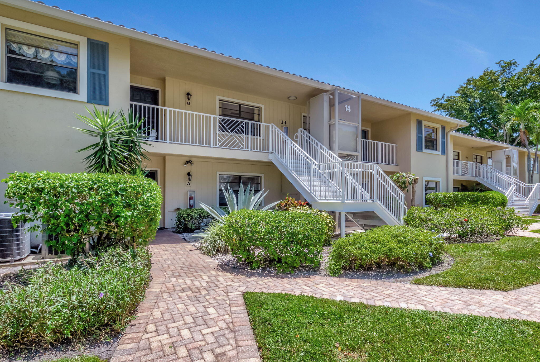 14 Westgate Lane A, Boynton Beach, Palm Beach County, Florida - 3 Bedrooms  
2 Bathrooms - 