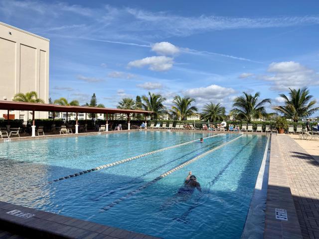 4062 Guildford D, Boca Raton, Palm Beach County, Florida - 2 Bedrooms  
1.5 Bathrooms - 