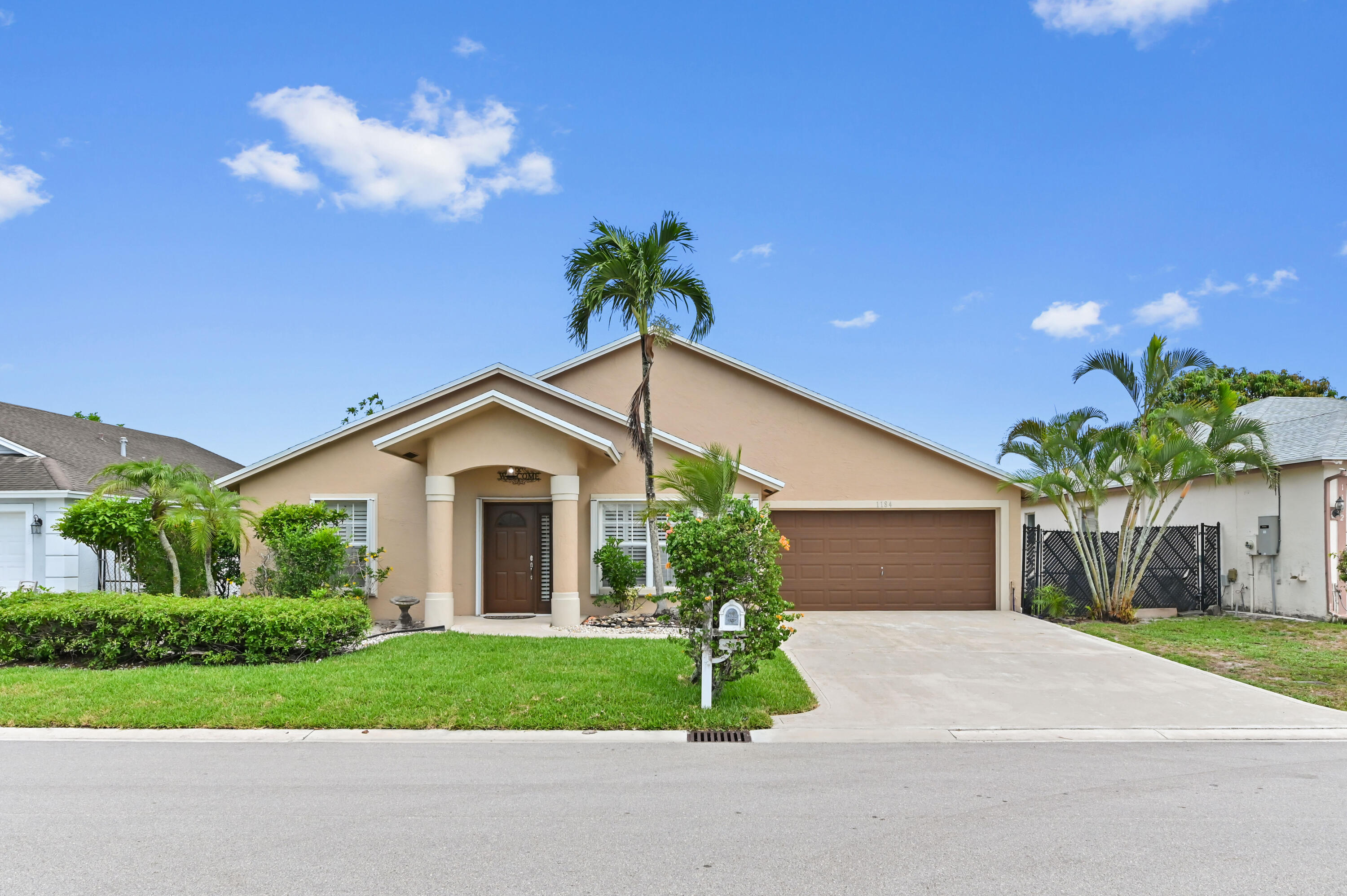 1184 Landings Run, Greenacres, Palm Beach County, Florida - 3 Bedrooms  
2 Bathrooms - 
