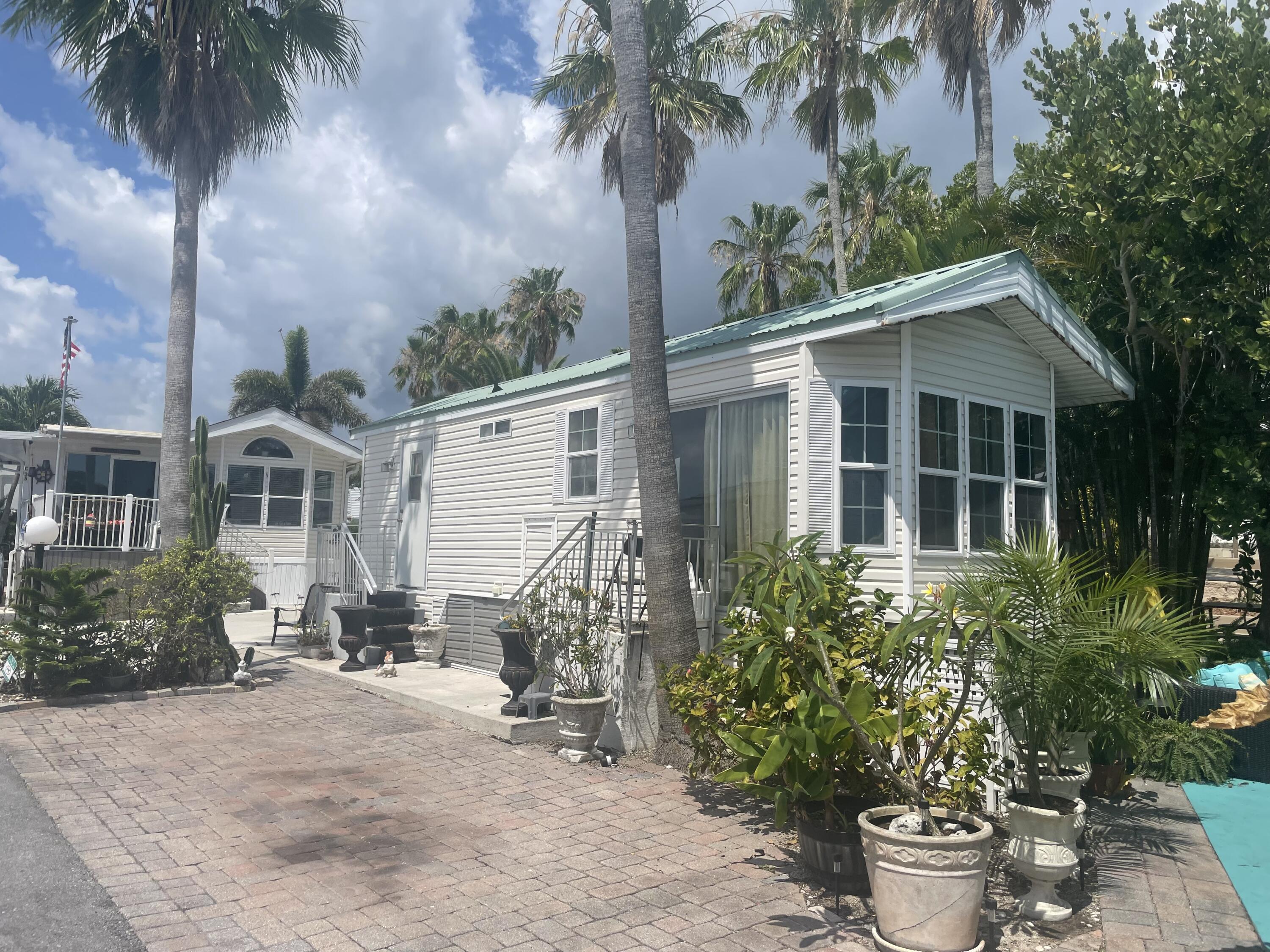 Photo 1 of 900 Juno Ocean Walk C34 Walk C34, Juno Beach, Florida, $274,000, Web #: 11094180