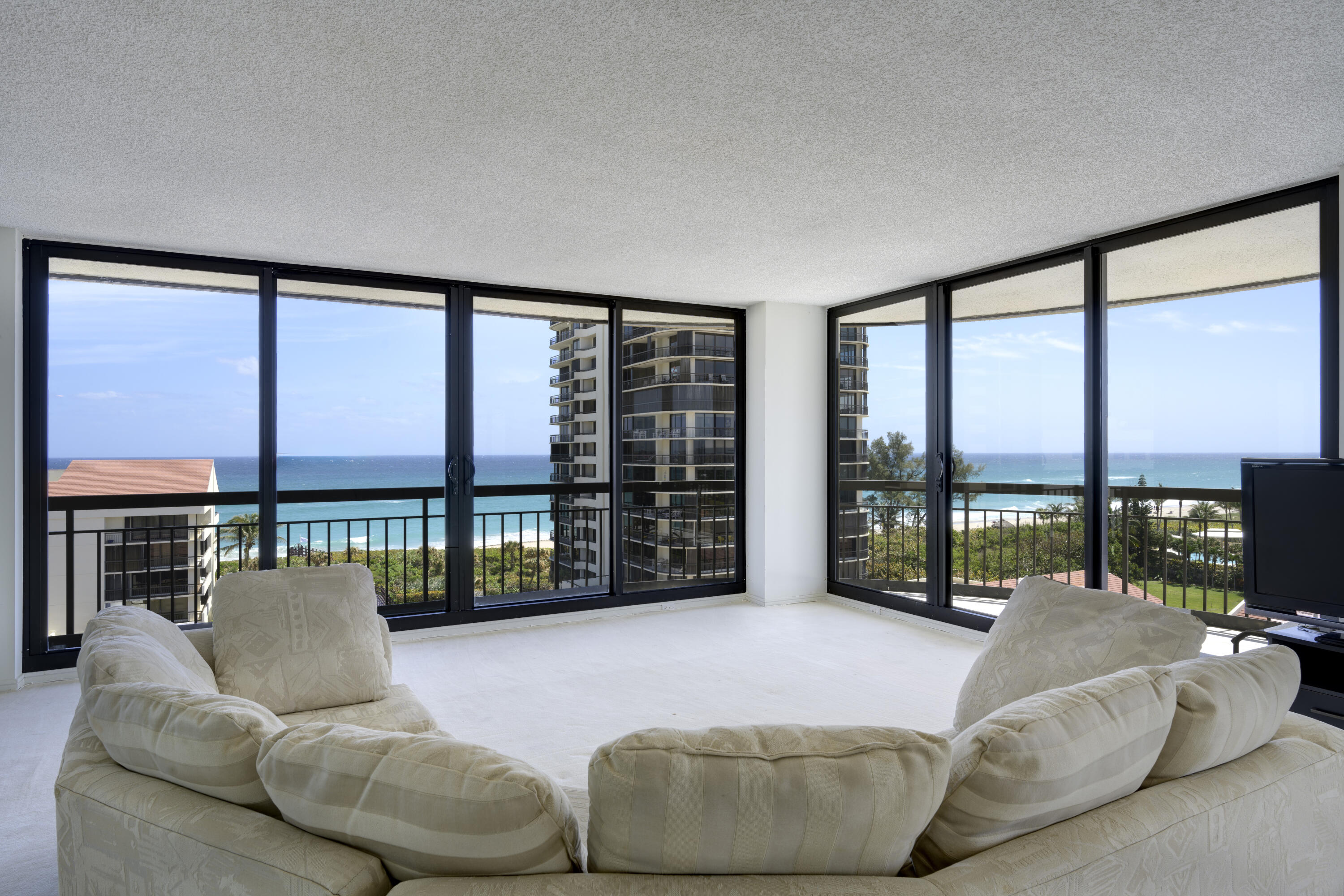 Property for Sale at 4100 N Ocean Drive 702, Singer Island, Palm Beach County, Florida - Bedrooms: 3 
Bathrooms: 4.5  - $1,400,000