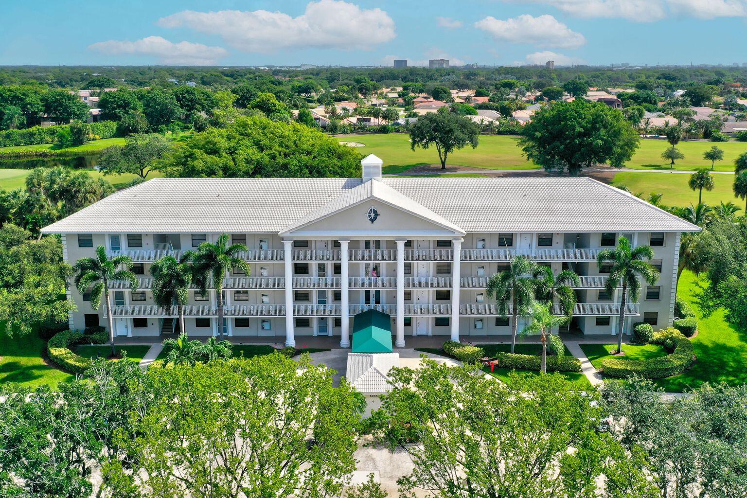 6085 Balboa Circle 302, Boca Raton, Palm Beach County, Florida - 2 Bedrooms  
2 Bathrooms - 
