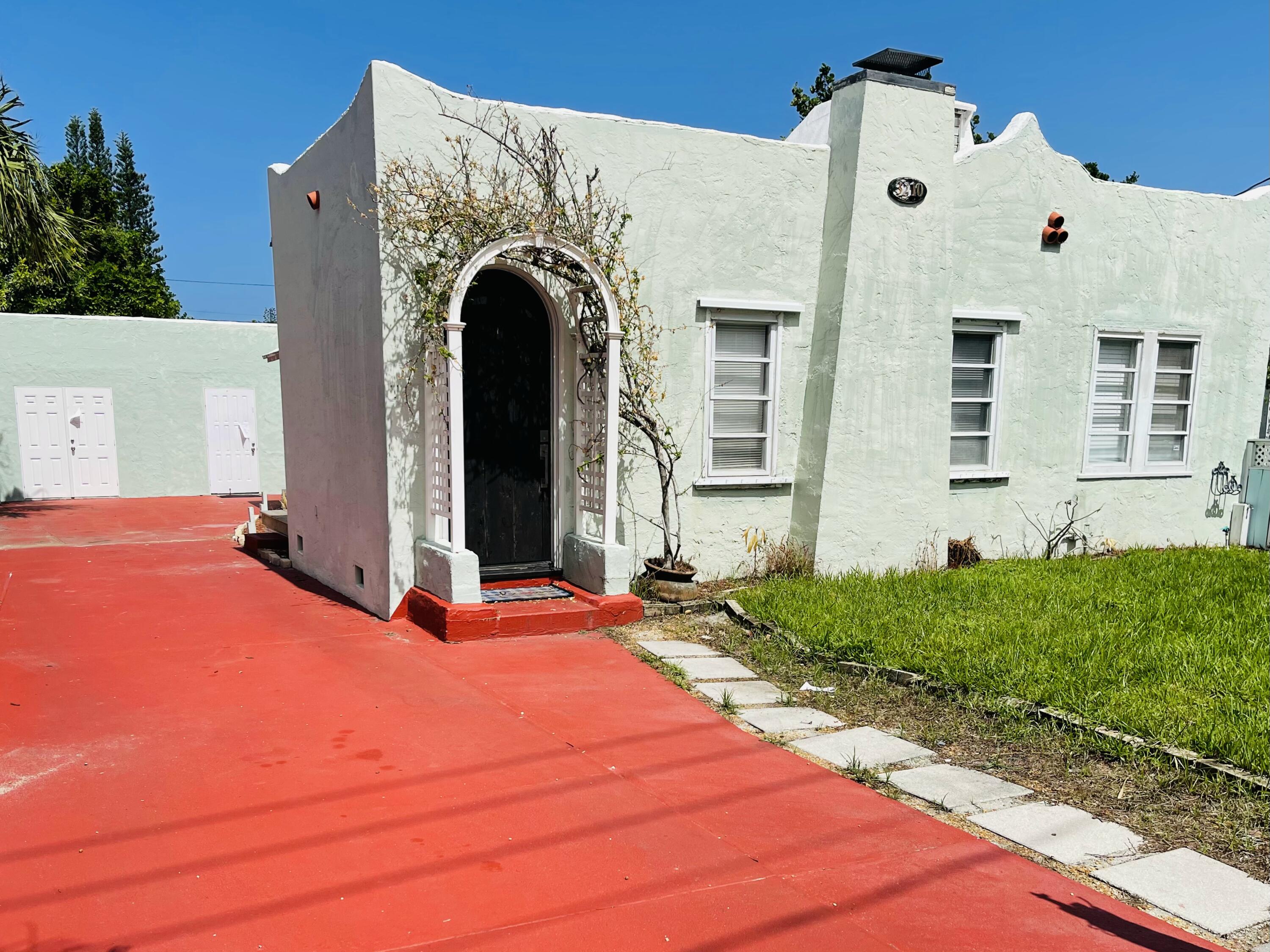 3210 Greenwood Avenue, West Palm Beach, Palm Beach County, Florida - 3 Bedrooms  
2 Bathrooms - 