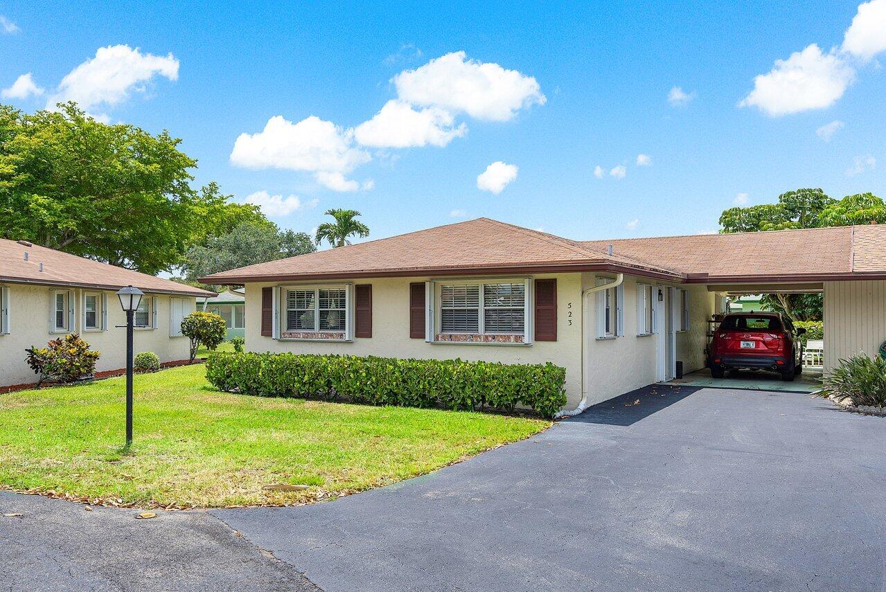 Property for Sale at 523 Sandpiper Circle 523, Delray Beach, Palm Beach County, Florida - Bedrooms: 2 
Bathrooms: 2  - $259,900