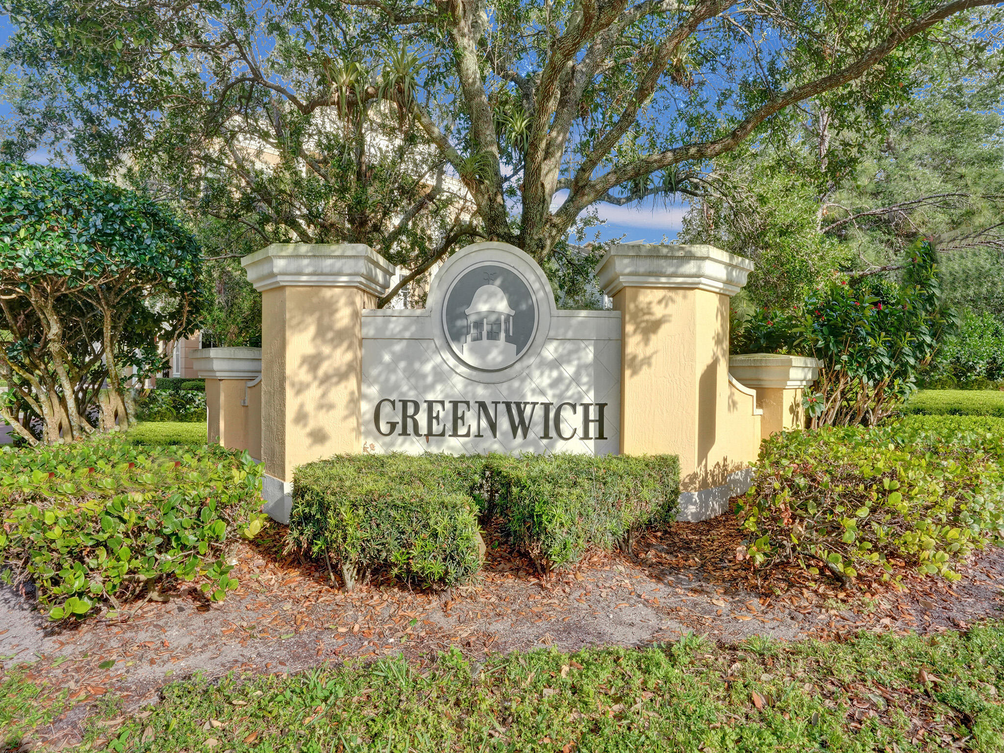 170 Greenwich Circle, Jupiter, Palm Beach County, Florida - 2 Bedrooms  
3.5 Bathrooms - 