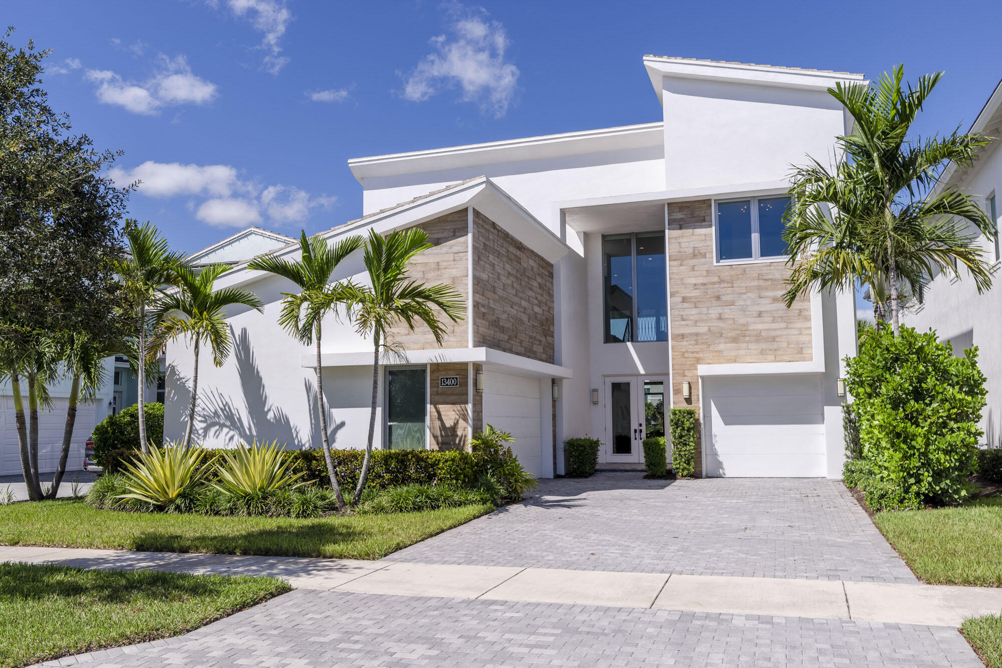 Property for Sale at 13400 Machiavelli Way, Palm Beach Gardens, Palm Beach County, Florida - Bedrooms: 5 
Bathrooms: 5.5  - $2,299,990