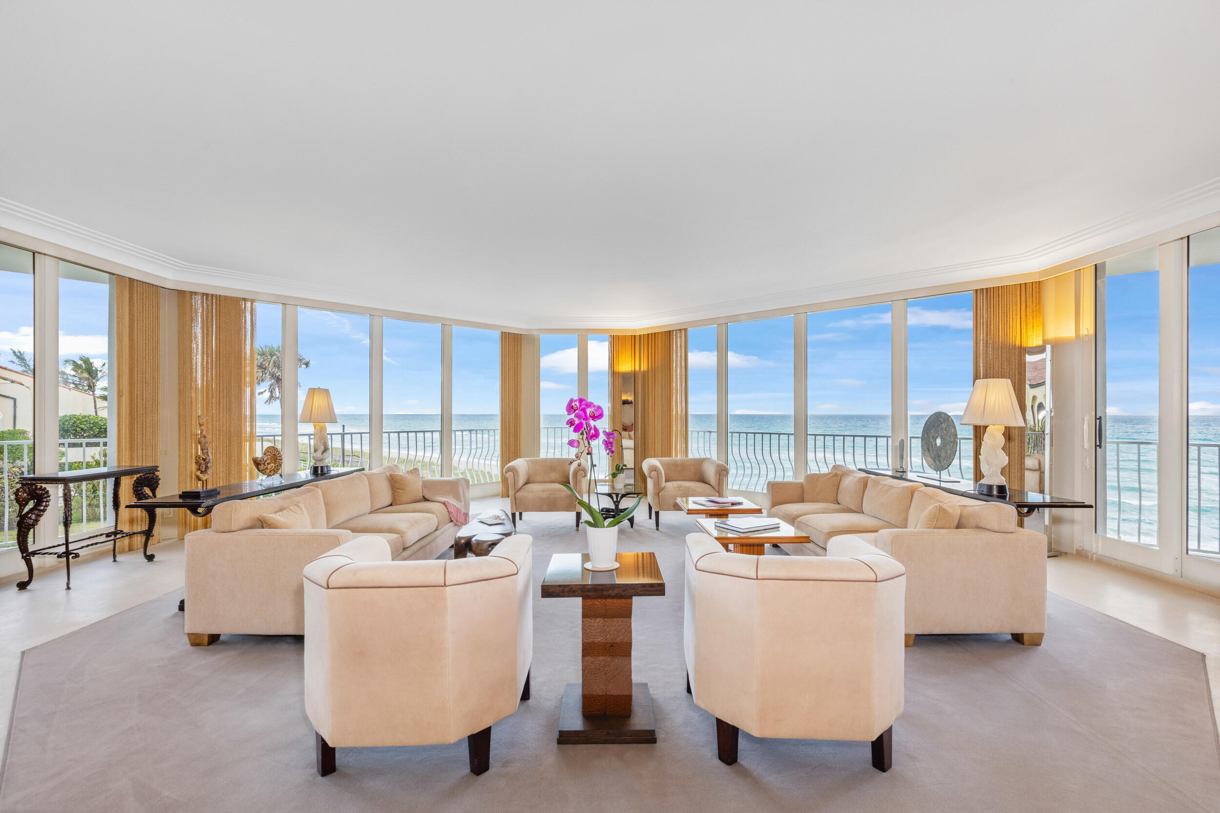 2000 S Ocean Boulevard 201N, Palm Beach, Palm Beach County, Florida - 3 Bedrooms  
3.5 Bathrooms - 