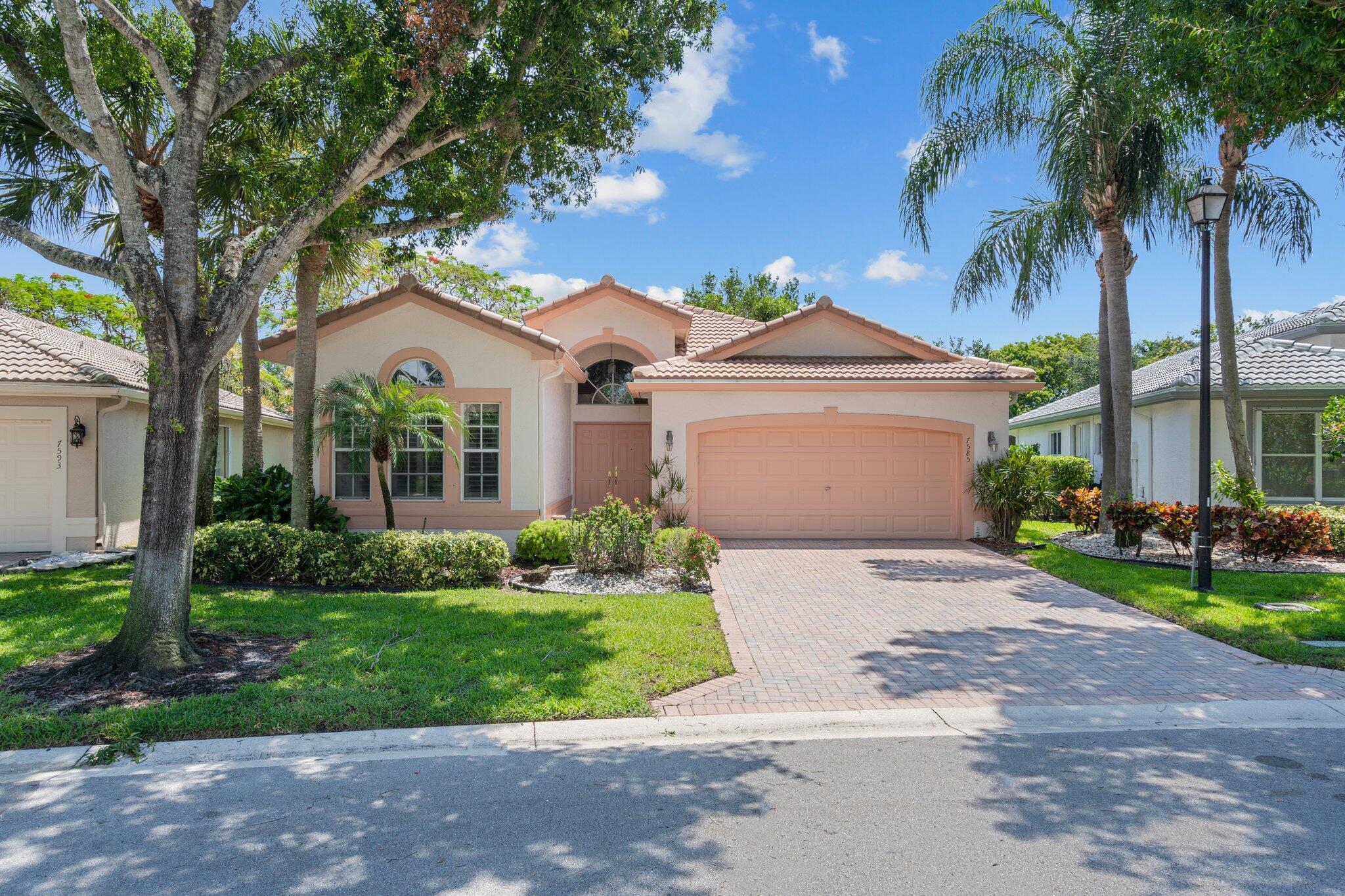 Property for Sale at 7585 Las Cruces Court, Boynton Beach, Palm Beach County, Florida - Bedrooms: 3 
Bathrooms: 2  - $499,900