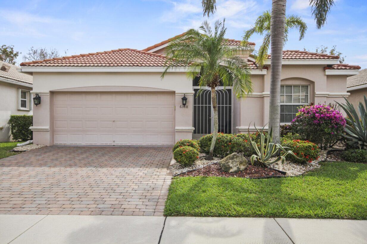 Property for Sale at 6588 Via Bellini, Lake Worth, Palm Beach County, Florida - Bedrooms: 3 
Bathrooms: 2  - $530,000
