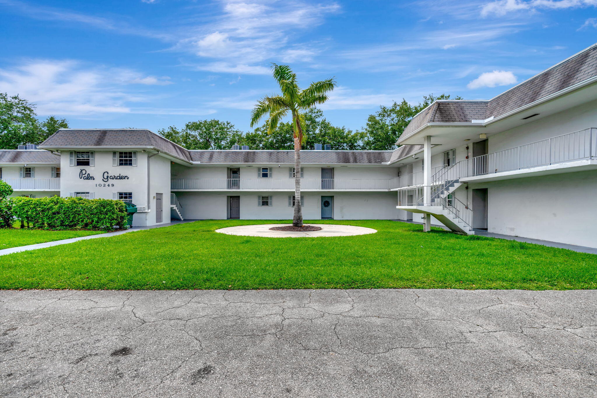Property for Sale at 10249 N Military Trail 206, Palm Beach Gardens, Palm Beach County, Florida - Bedrooms: 2 
Bathrooms: 2  - $270,000