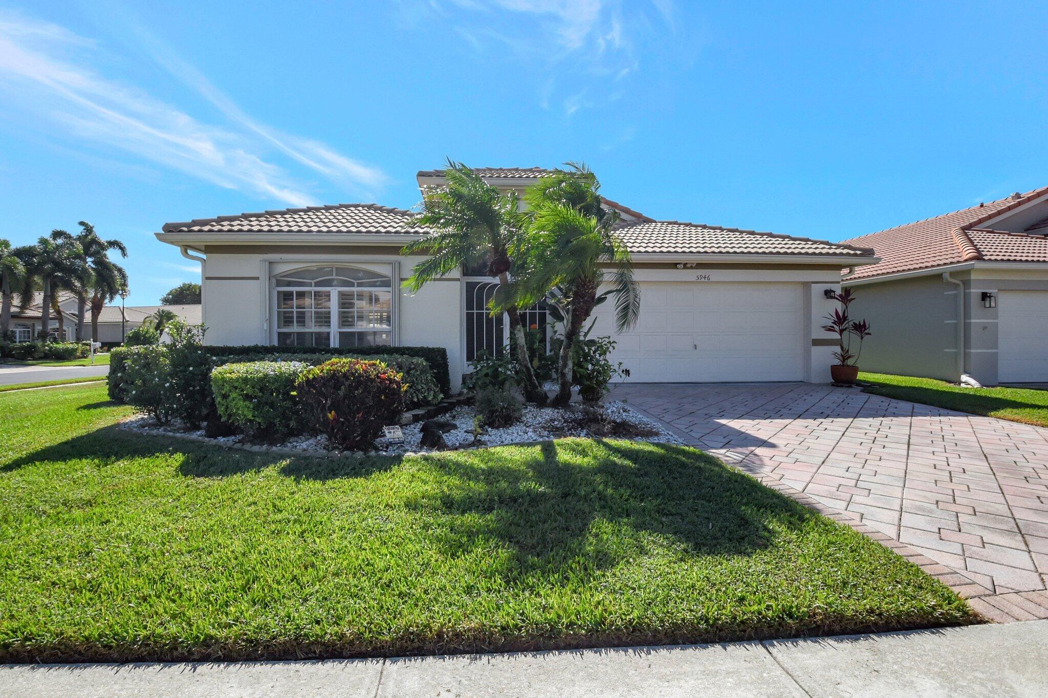 Property for Sale at 5946 Royal Isles Boulevard, Boynton Beach, Palm Beach County, Florida - Bedrooms: 3 
Bathrooms: 2  - $445,000