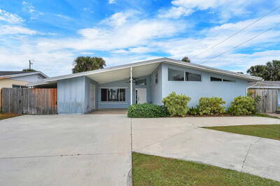 538 Riverside Drive, Palm Beach Gardens, Palm Beach County, Florida - 3 Bedrooms  
2 Bathrooms - 